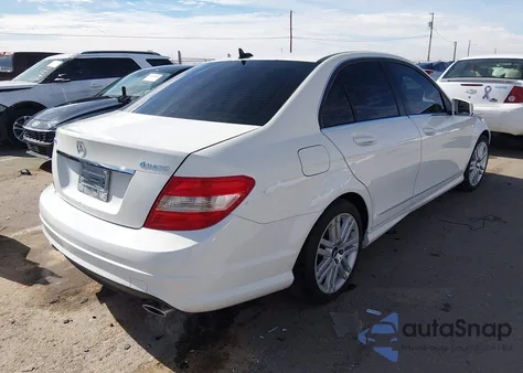 2011 Mercedes-Benz C 300 Luxury 4Matic/Sport 4Matic from USA, damaged, VIN WDDGF8BB6BR163802